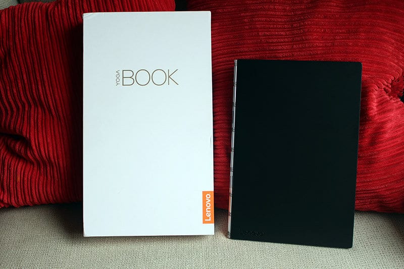 Caja y tablet Lenovo Yoga Book NewEsc
