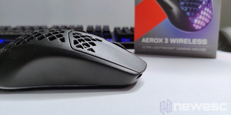 Aerox3 Wireless Scroll