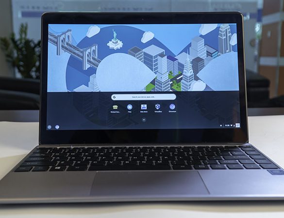 CHUWI LapBook SE con Chrome OS