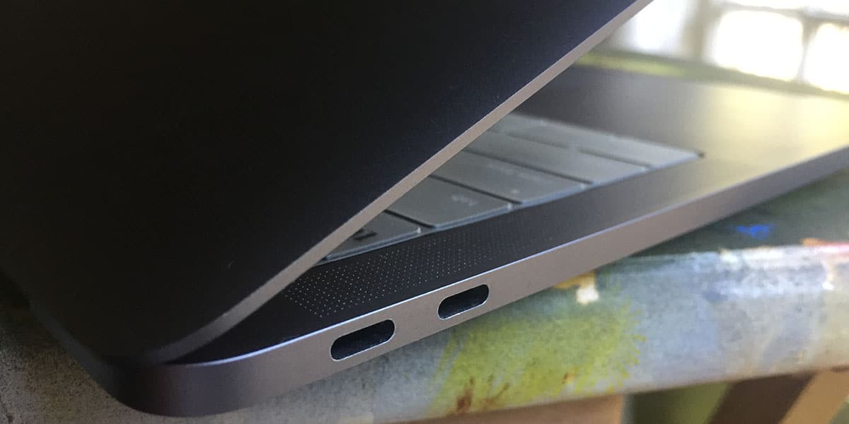 MacBook Pro 13'' 2016 conectores USB