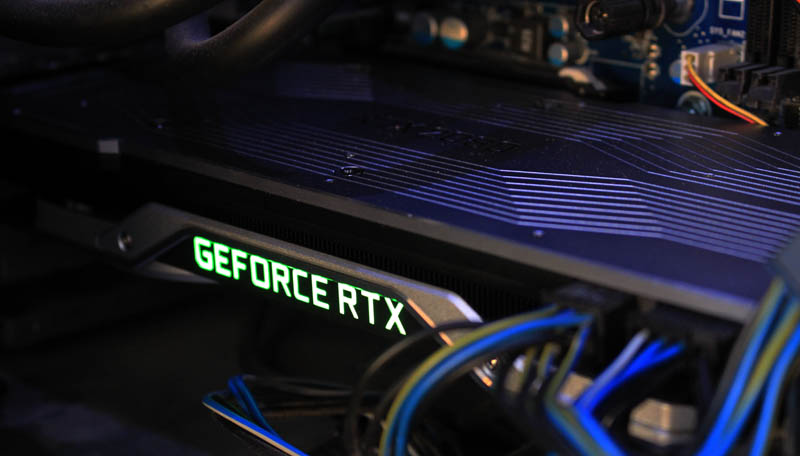 NewEsc Review Nvidia GeForce RTX 2080 conectada
