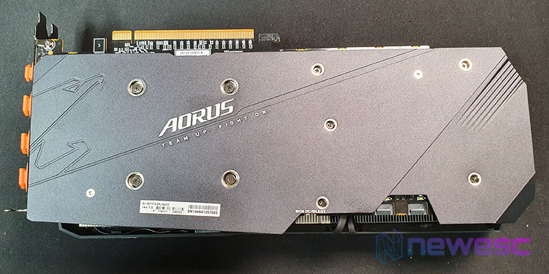REVIEW AORUS RX 5700 XT BACKPLATE