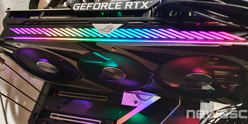 REVIEW ASUS ROG STRIX GAMING RTX 3080 OC RGB LATERAL