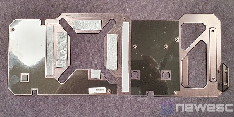 REVIEW ASUS TUF RTX 3080 OC BACKPLATE LADO INTERNO