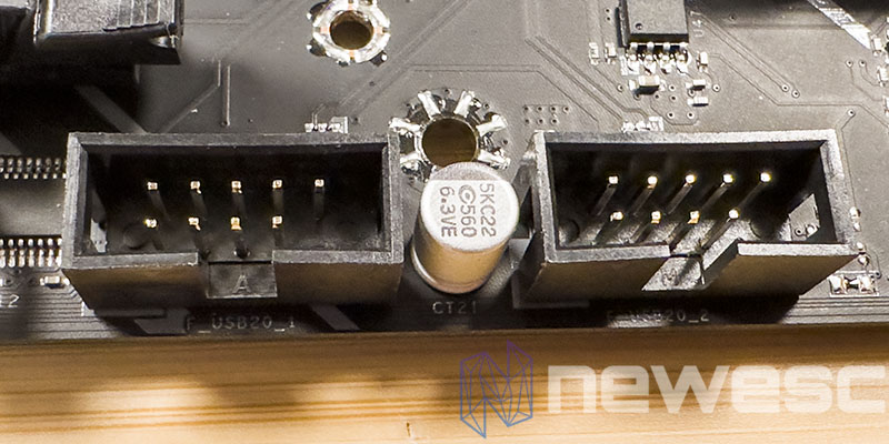 REVIEW BIOSTAR B650M SILVER USB INTERNOS 1