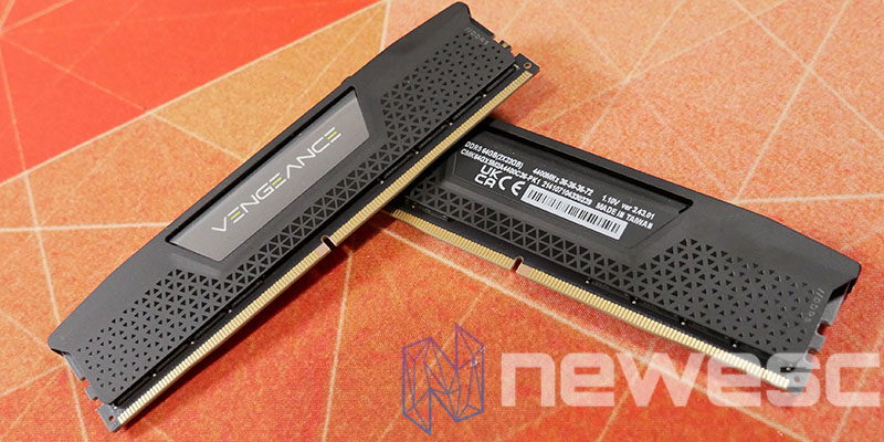 REVIEW CORSAIR VENGEANDE DDR5 4400 DOS STICKS