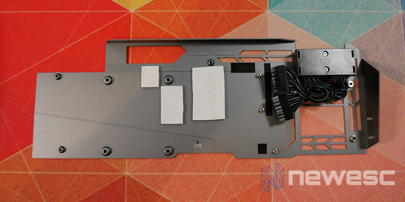 REVIEW GIGABYTE RTX 3080Ti GAMING OC BACKPLATE INTERIOR