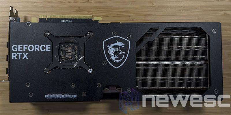 REVIEW MSI RTX 4070 GAMING X TRIO BACKPLATE