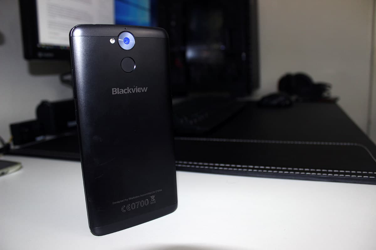 Review Blackview P2 diseño