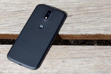 Review Moto G4