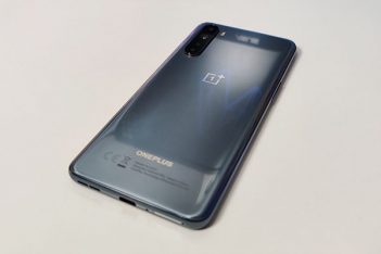 Review OnePlus Nord Wallpaper