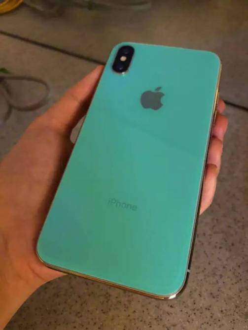 iPhone X 2018 verde crema